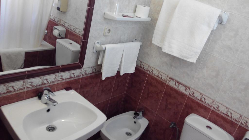 Hotel Riavela Ayamonte Extérieur photo